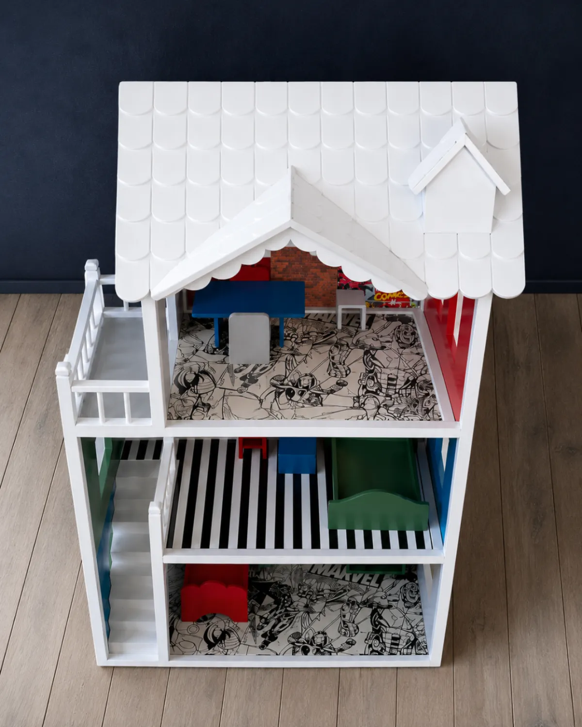 Marvel Superhero Wooden Playhouse alternate